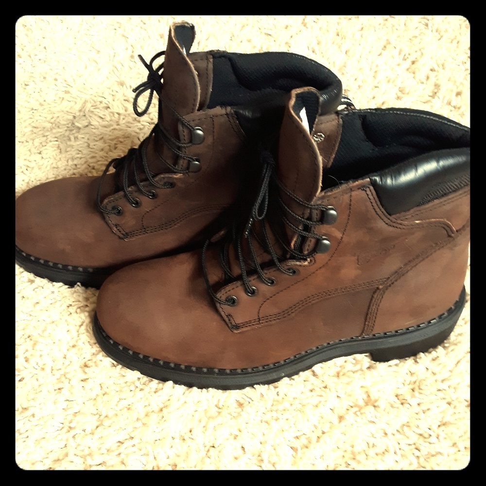 Steel toe leather work boots